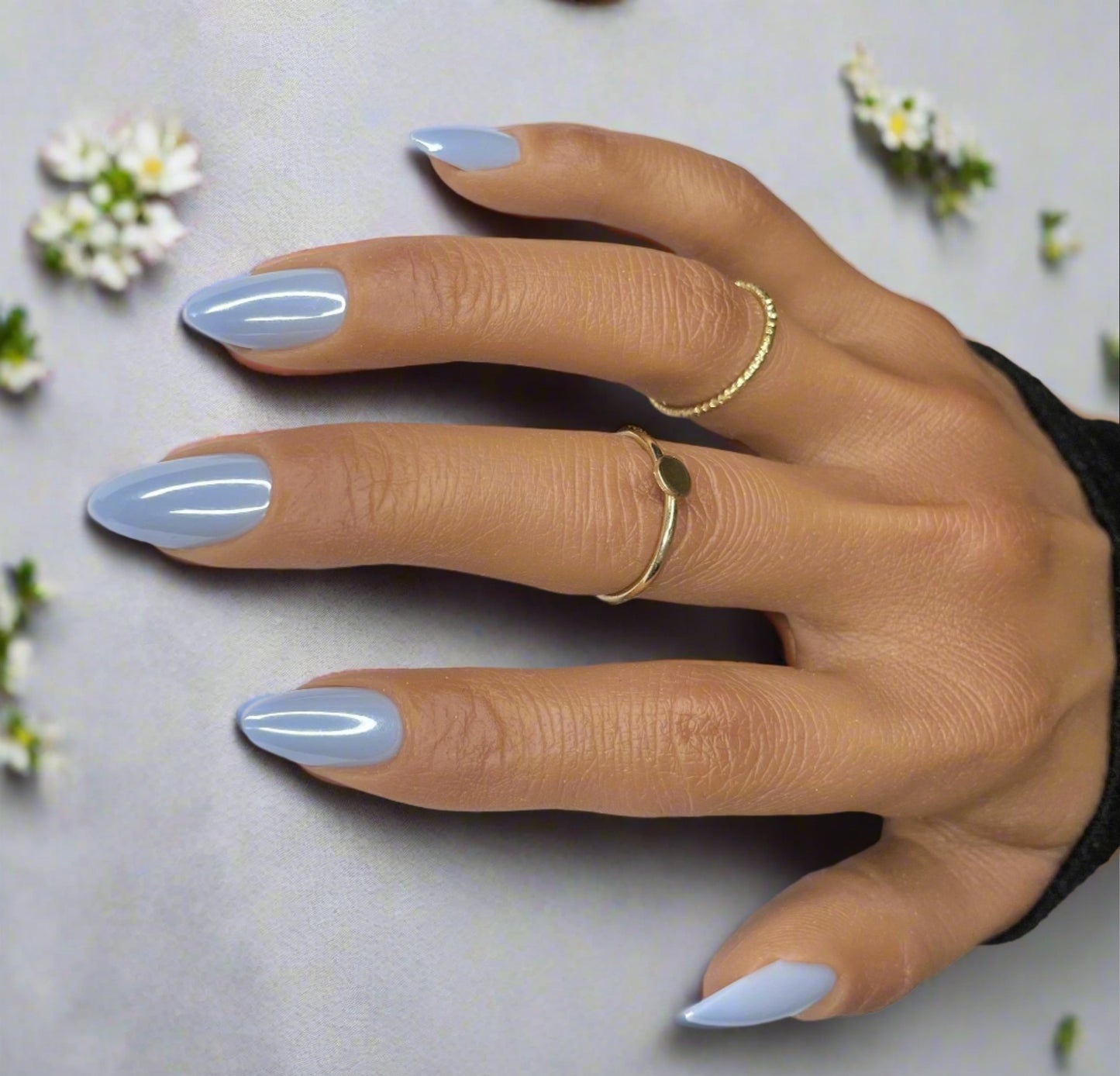 Aqua Glazed Almond - Leewa Beauty