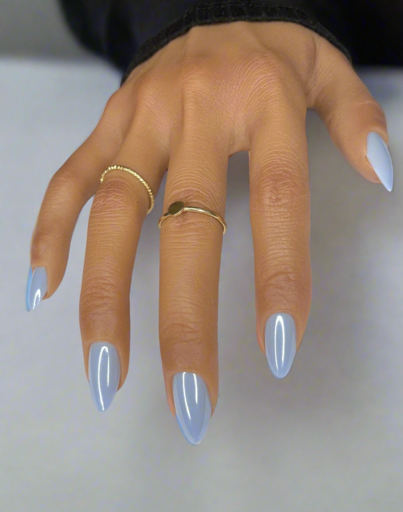 Aqua Glazed Almond - Leewa Beauty