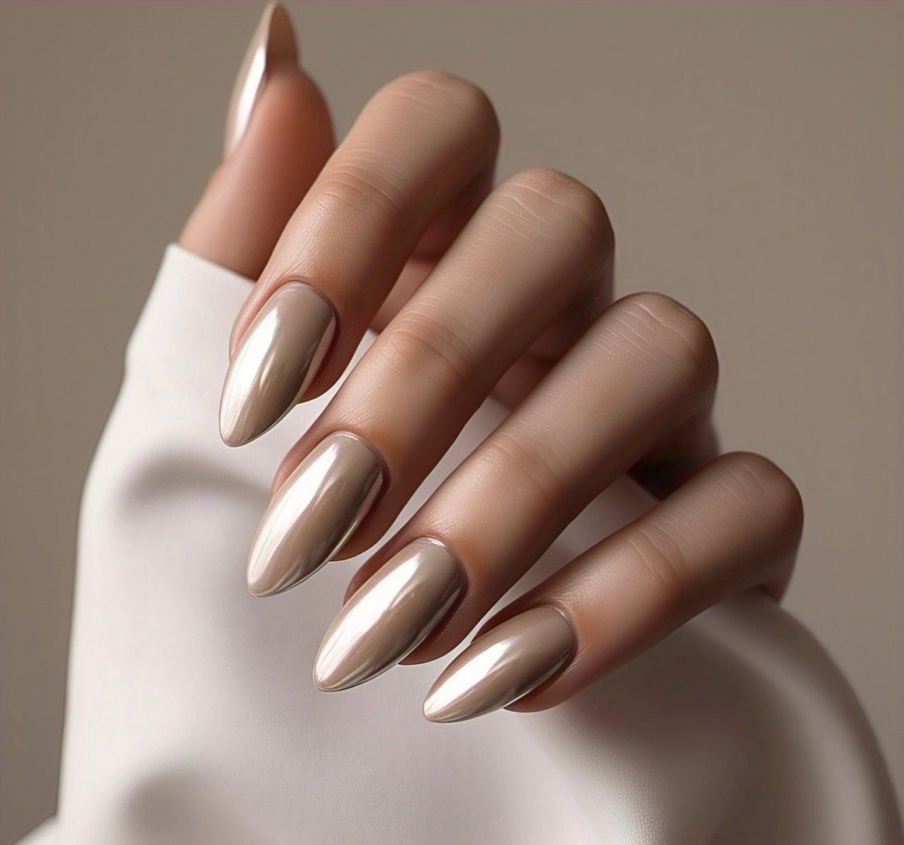 Champagne Almond Glazed - Leewa Beauty