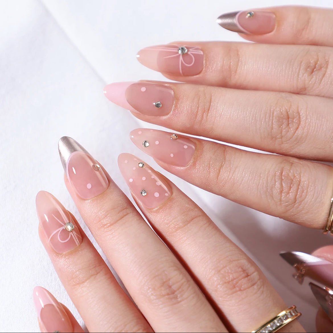 Trendsetter Almond - Leewa Beauty