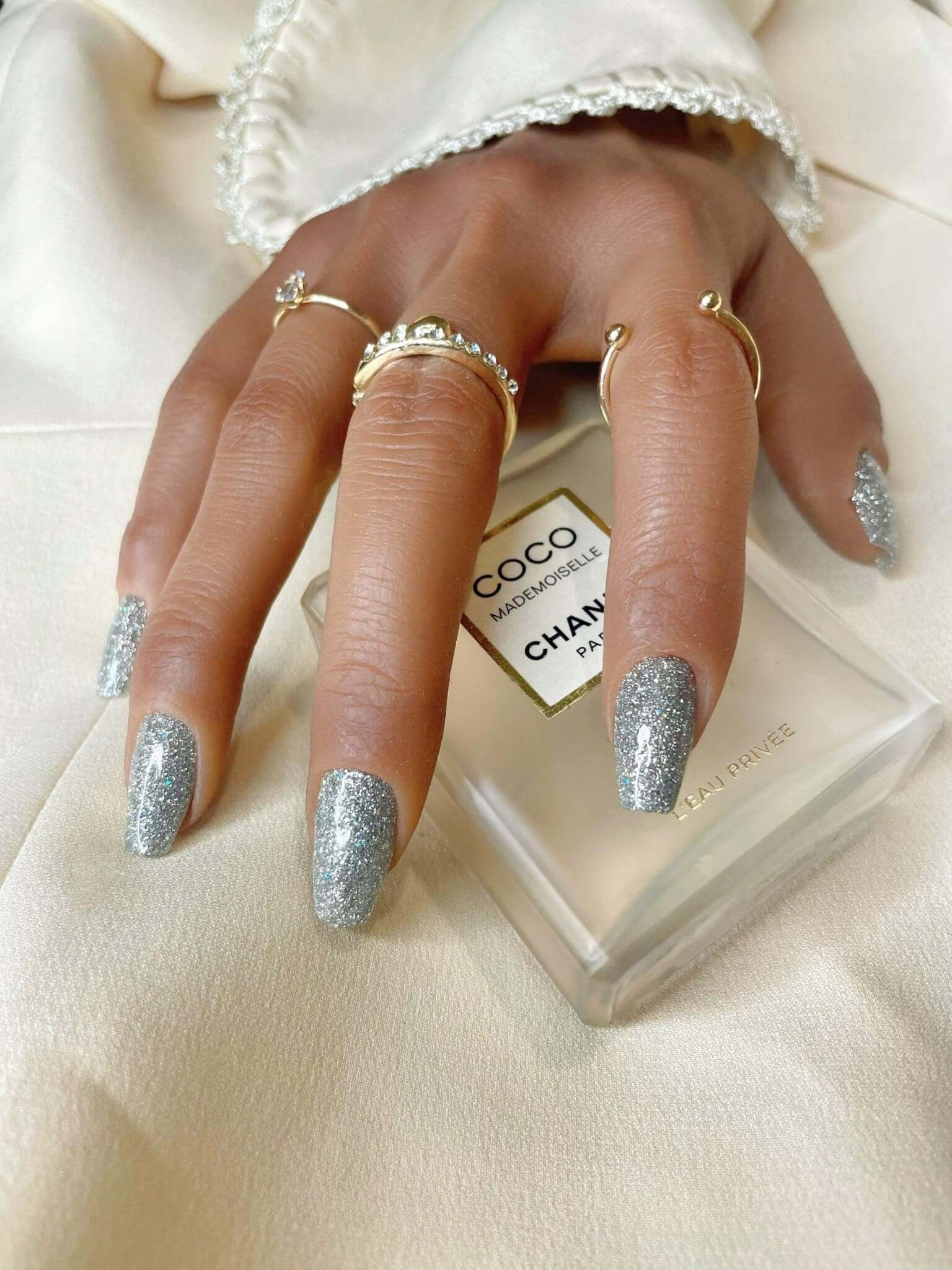 Crushed Diamonds Coffin - Leewa Beauty