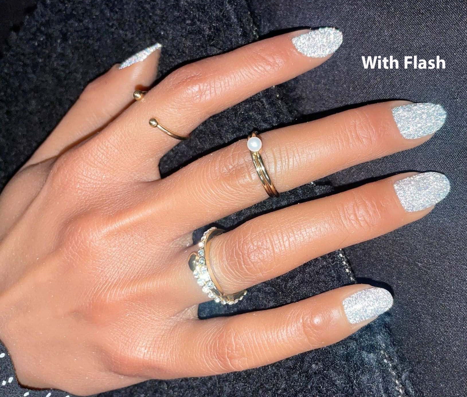 Crushed Diamonds Round - Leewa Beauty