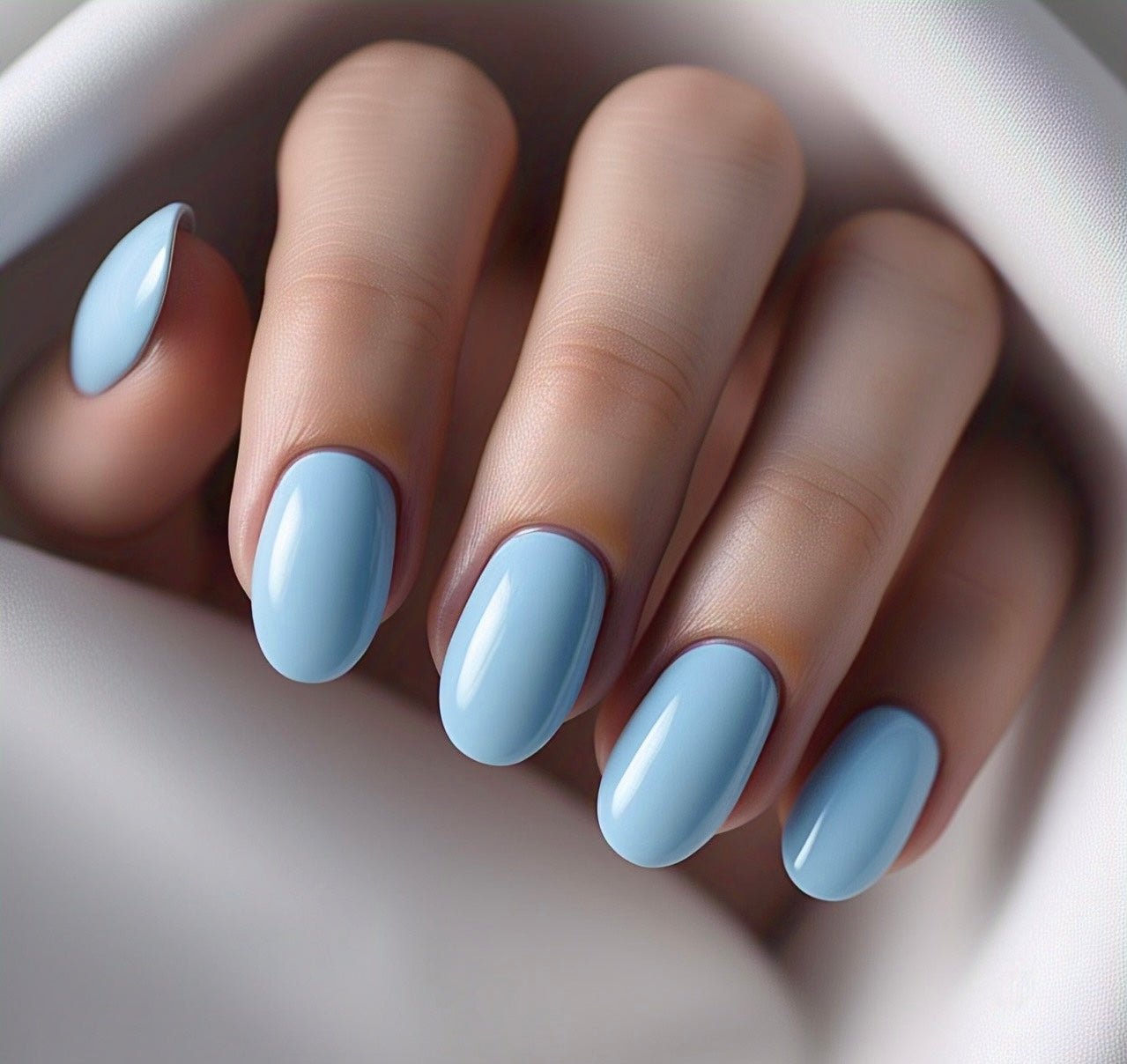 Baby Blue Round - Leewa Beauty