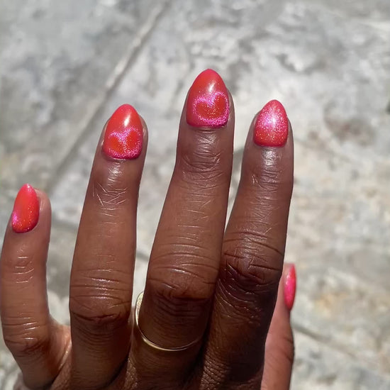 Pink Venom press-on nails - hot pink cat eye with hearts, extra short almond shape in Leewa Beauty 
